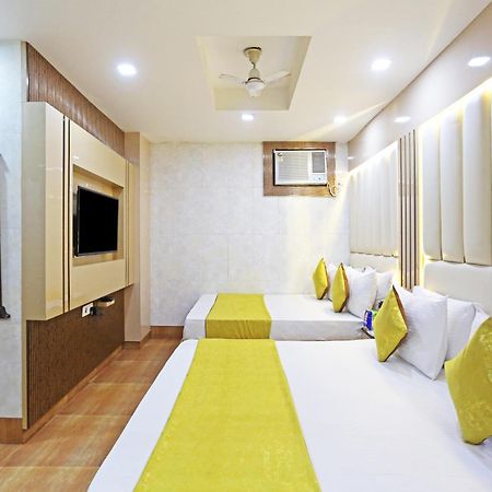 ניו דלהי Hotel Preet Palace -5 Mints Walk From Nizamuddin Railway Station מראה חיצוני תמונה