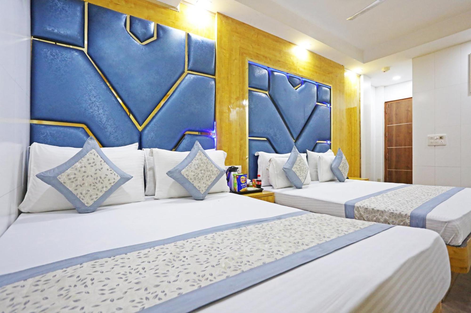 ניו דלהי Hotel Preet Palace -5 Mints Walk From Nizamuddin Railway Station מראה חיצוני תמונה
