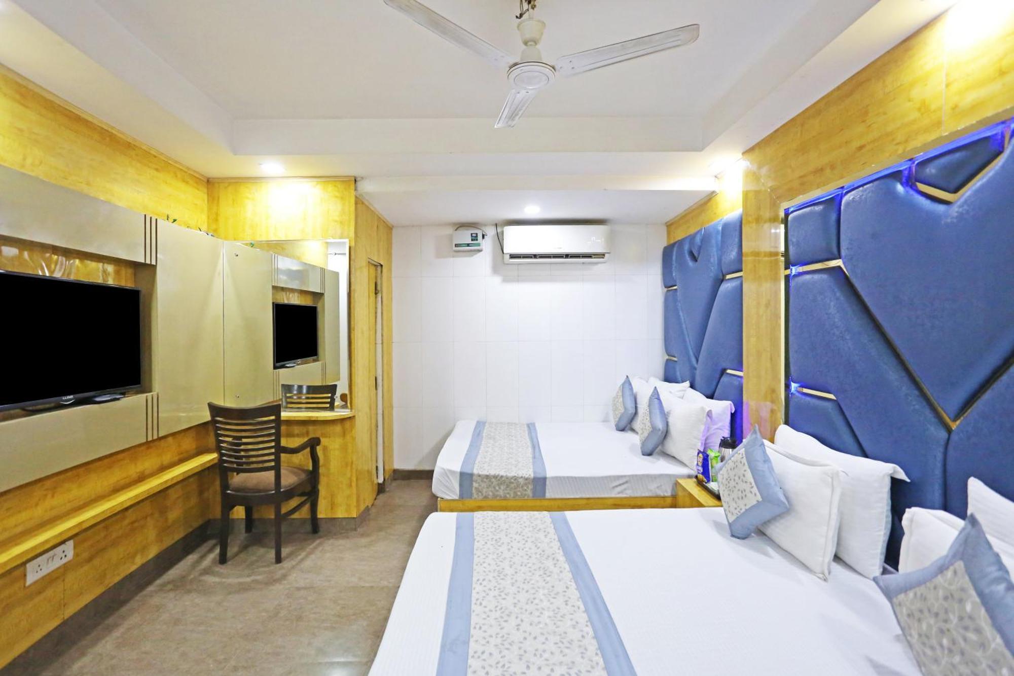 ניו דלהי Hotel Preet Palace -5 Mints Walk From Nizamuddin Railway Station מראה חיצוני תמונה