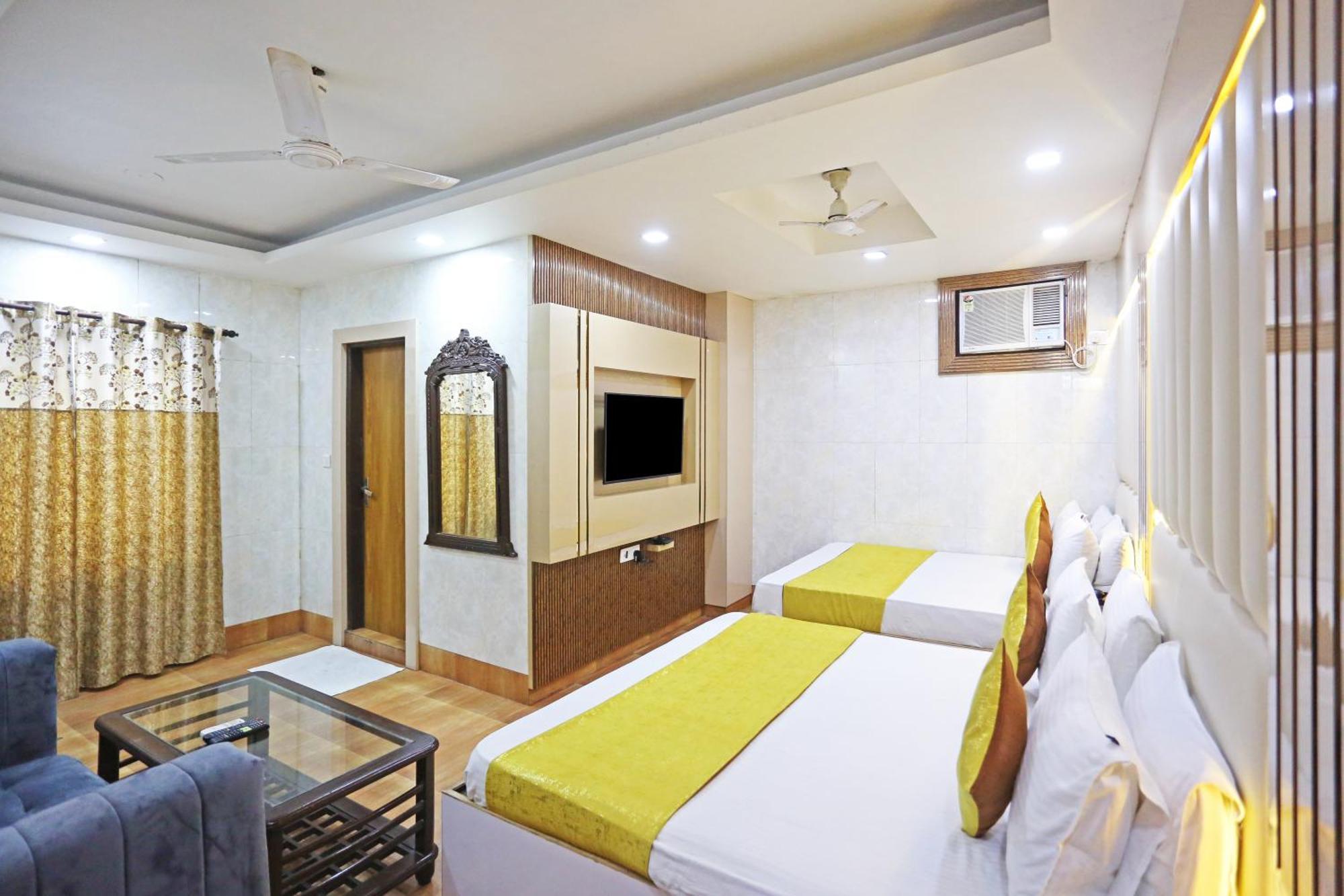 ניו דלהי Hotel Preet Palace -5 Mints Walk From Nizamuddin Railway Station מראה חיצוני תמונה