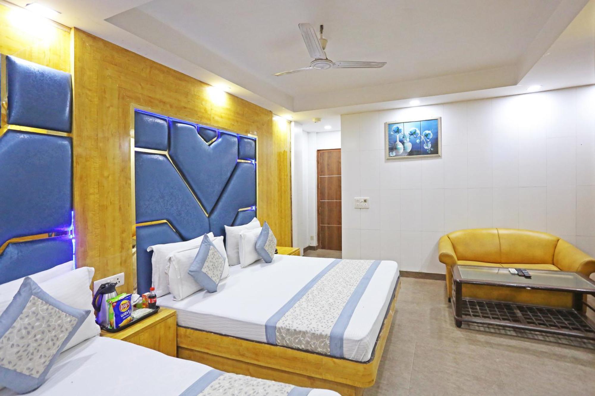 ניו דלהי Hotel Preet Palace -5 Mints Walk From Nizamuddin Railway Station מראה חיצוני תמונה