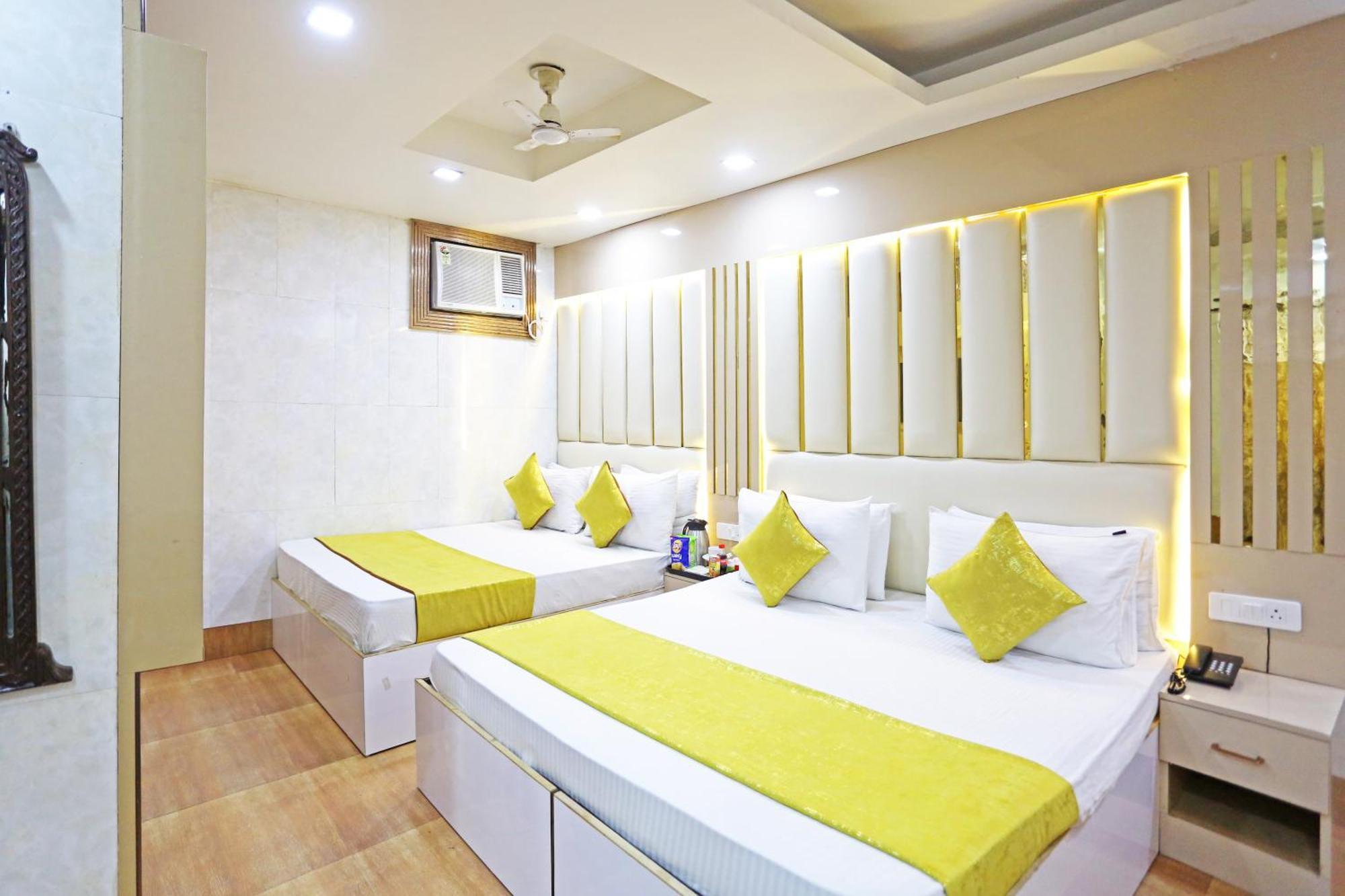 ניו דלהי Hotel Preet Palace -5 Mints Walk From Nizamuddin Railway Station מראה חיצוני תמונה