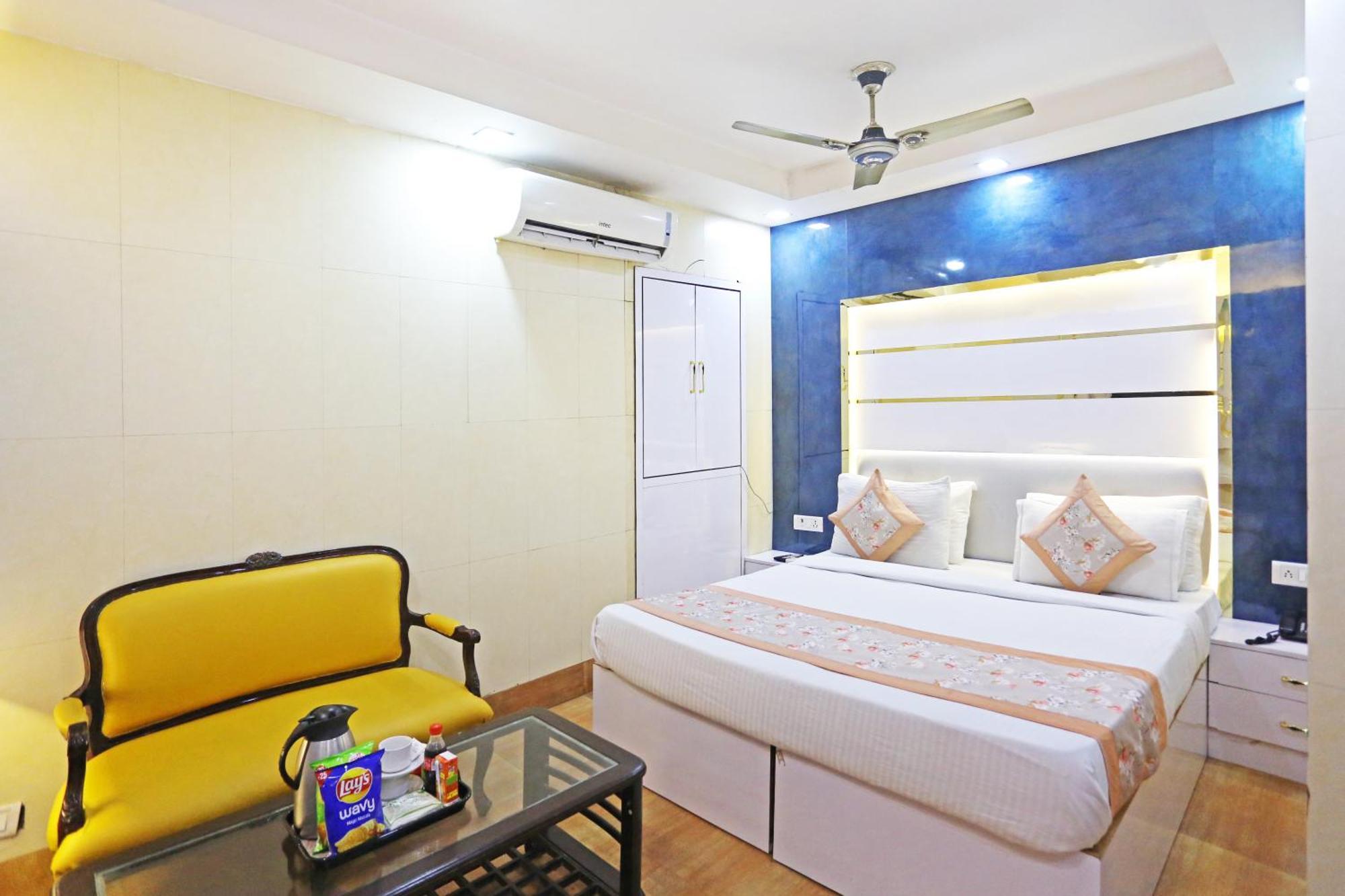 ניו דלהי Hotel Preet Palace -5 Mints Walk From Nizamuddin Railway Station מראה חיצוני תמונה